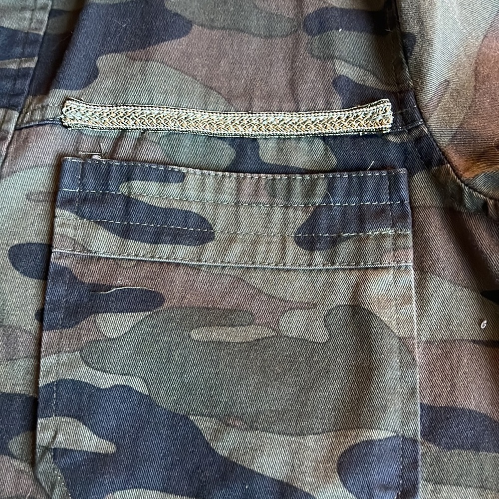 Jolt camouflage Camo green black botton down jacket sequin silver pockets XL - Picture 4 of 7